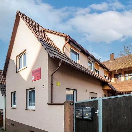 Im Zentrum Von Mahlberg, Cleaning Included * Mahlberg