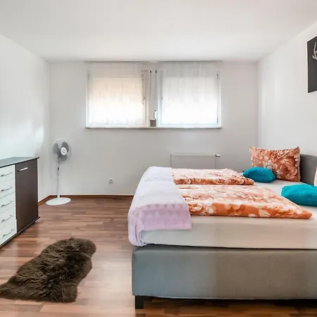 Vakantiehuis Im Zentrum Von Mahlberg, Cleaning Included *